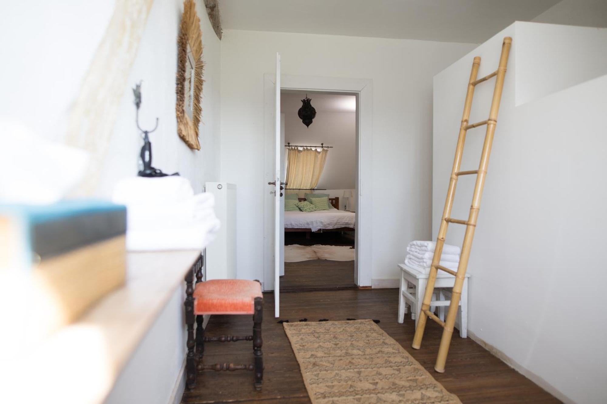Liegen;Schaft Guesthouse Oestrich-Winkel Habitación foto
